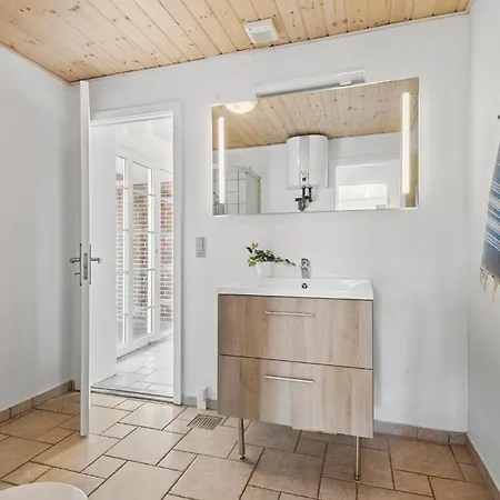 Frigga Holiday home Blavand