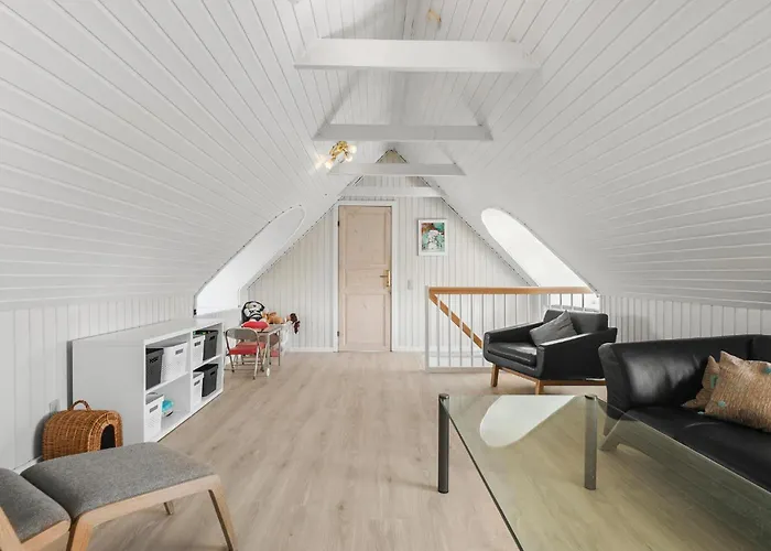 別荘 Frigga ブラーバンド